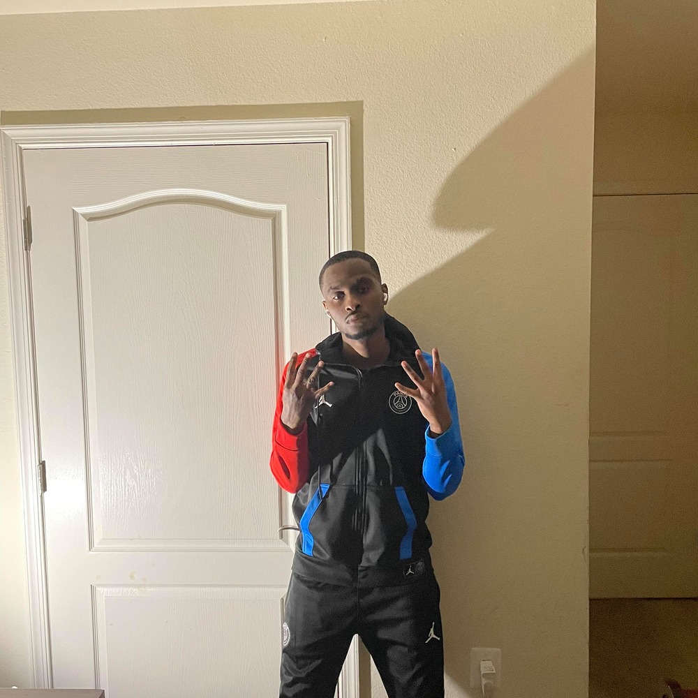 Meet your Posher, Gassam